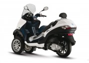 Piaggio MP3 Hybrid